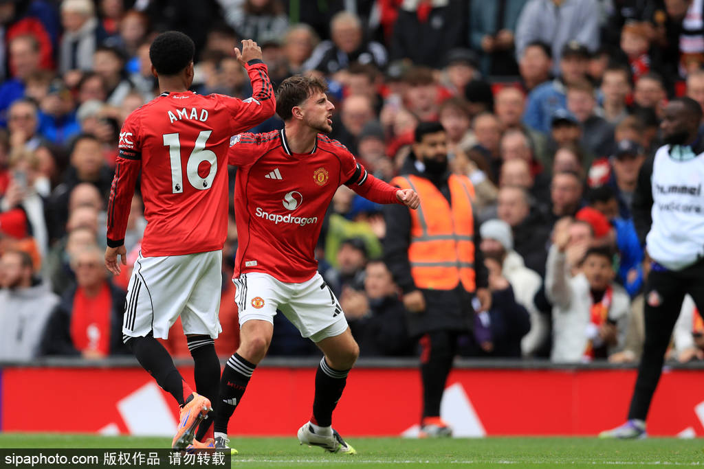 多森穆超远压哨！折叠命中logo三分这位置似曾相识